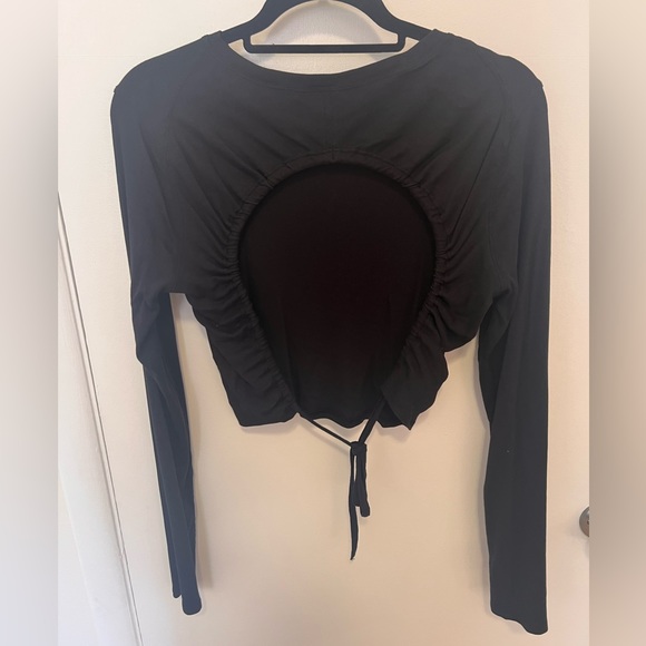 Lululemon LA open back tie long sleeve - Picture 4 of 5